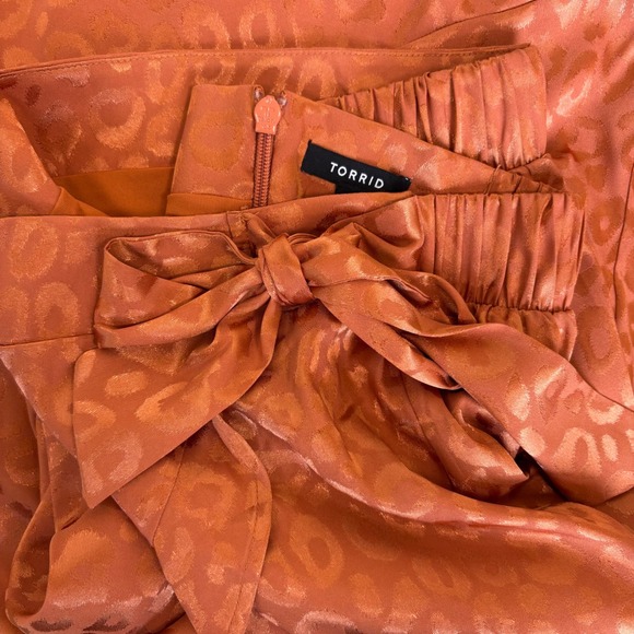 NWT Torrid Copper Leopard Jacquard Wrap Skirt Size 2x (18-20) - Picture 10 of 14